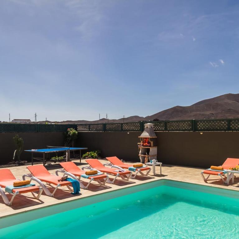 Villa Simona by Villa Plus - Villa - 18
