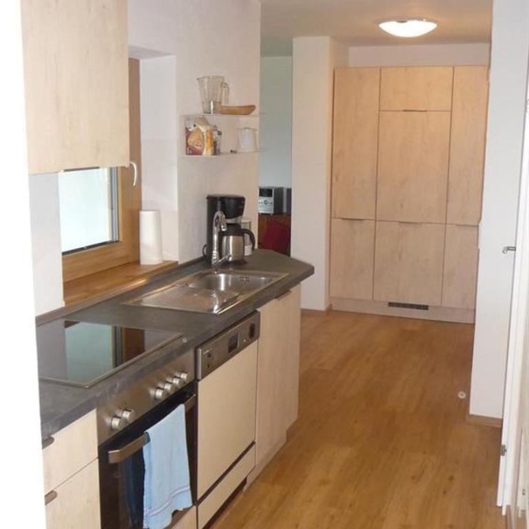 Geelink's Berghütte - Two-Bedroom Apartment with Shower - 23
