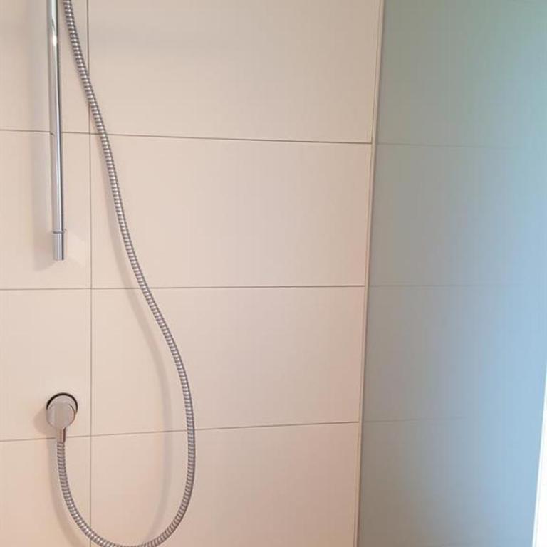 Geelink's Berghütte - Two-Bedroom Apartment with Shower - 22