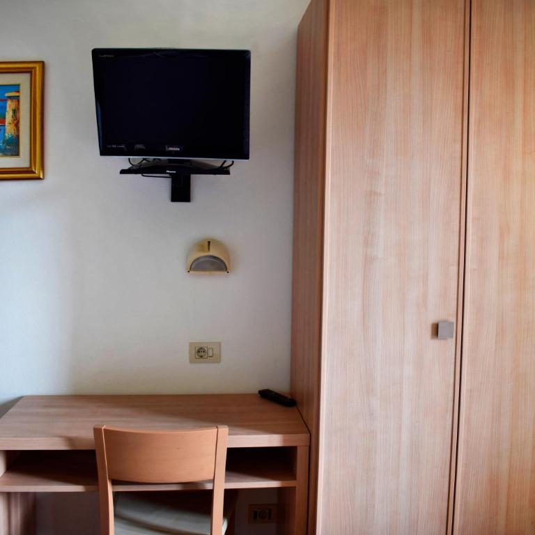 Hotel Gattuccio - Camera Superior Matrimoniale/Doppia con Letti Singoli - 2