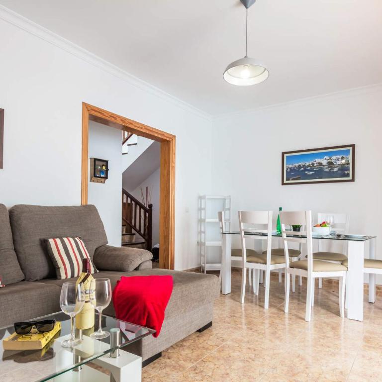 Villa Plata by Villa Plus - Villa - 4