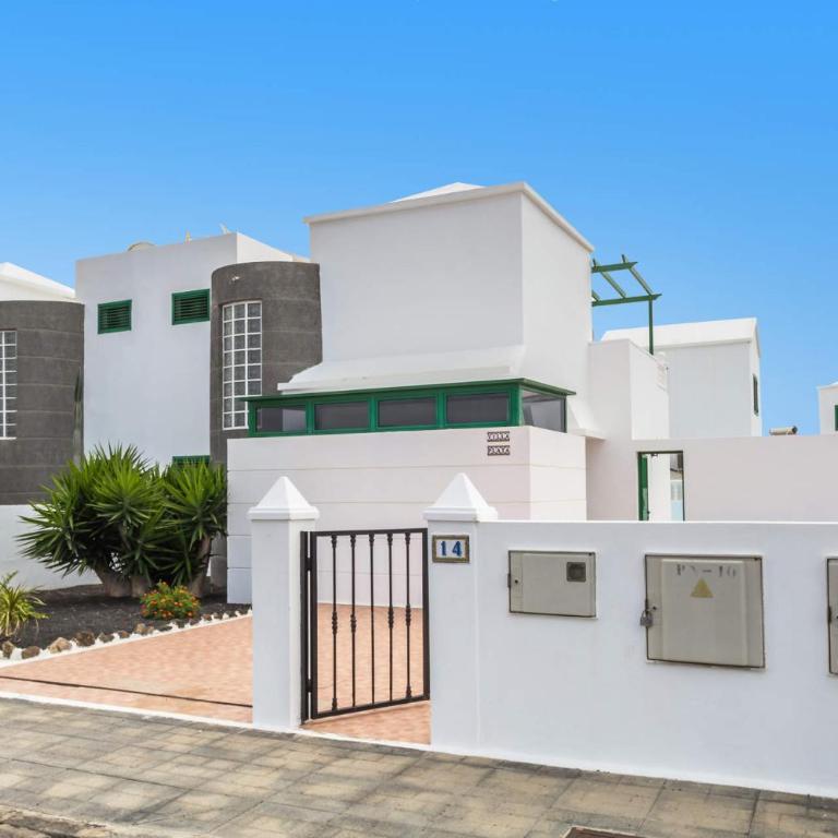 Villa Plata by Villa Plus - Villa - 18