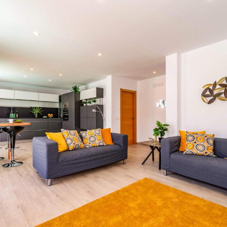 Villa Ruben by Villa Plus - Villa - 4