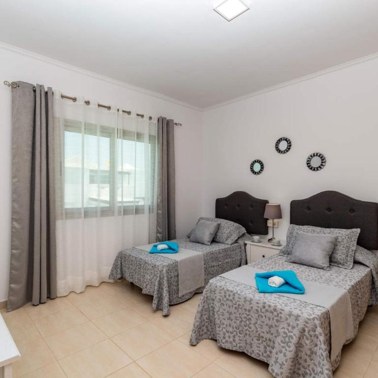 Villa Ruben by Villa Plus - Villa - 16
