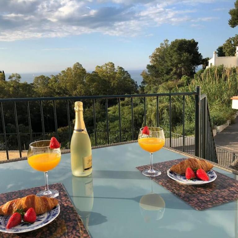 Tranquil 3 bed villa with private pool + sea view! - Villa de 3 dormitorios - 7