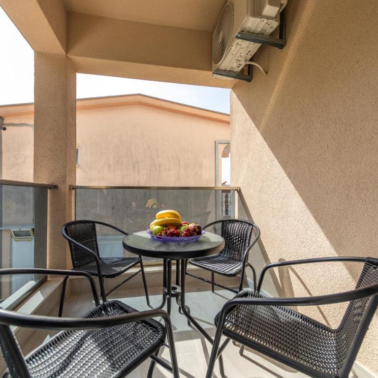 Sunways Apartments - Studio with Garden View - 5