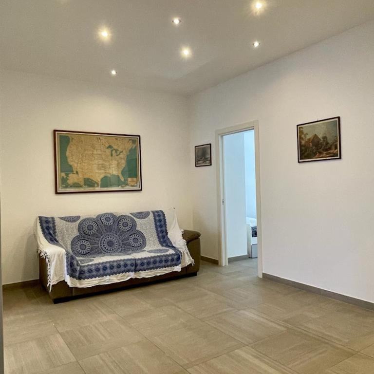 Lilibet Apartment - Three-Bedroom Apartment - 13