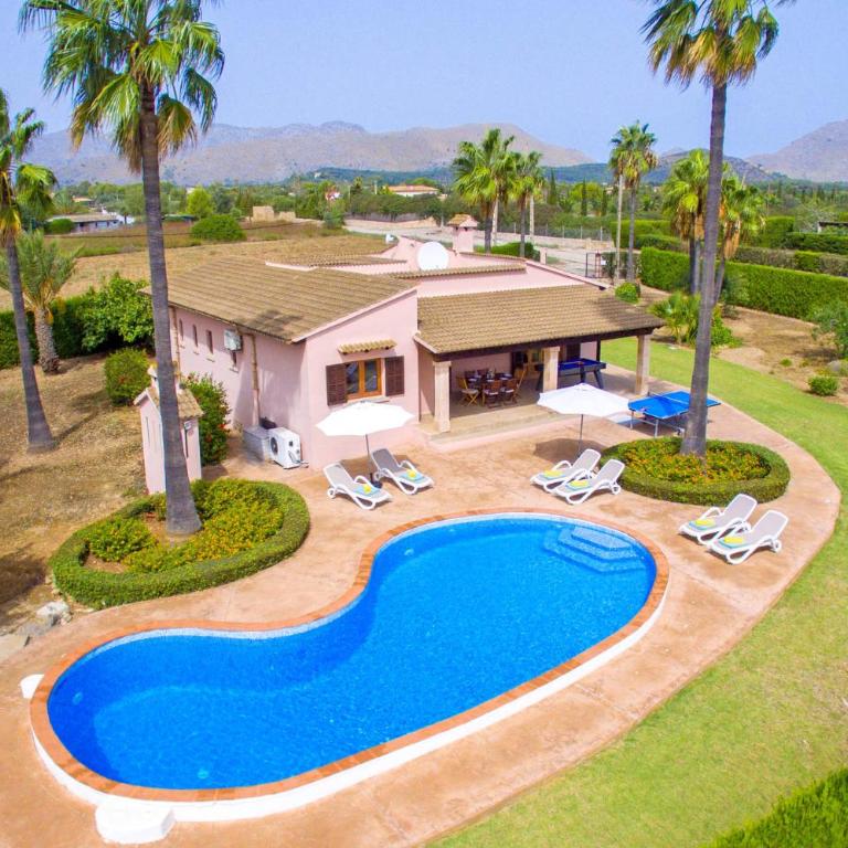 Villa Bauza by Villa Plus - Villa - 1