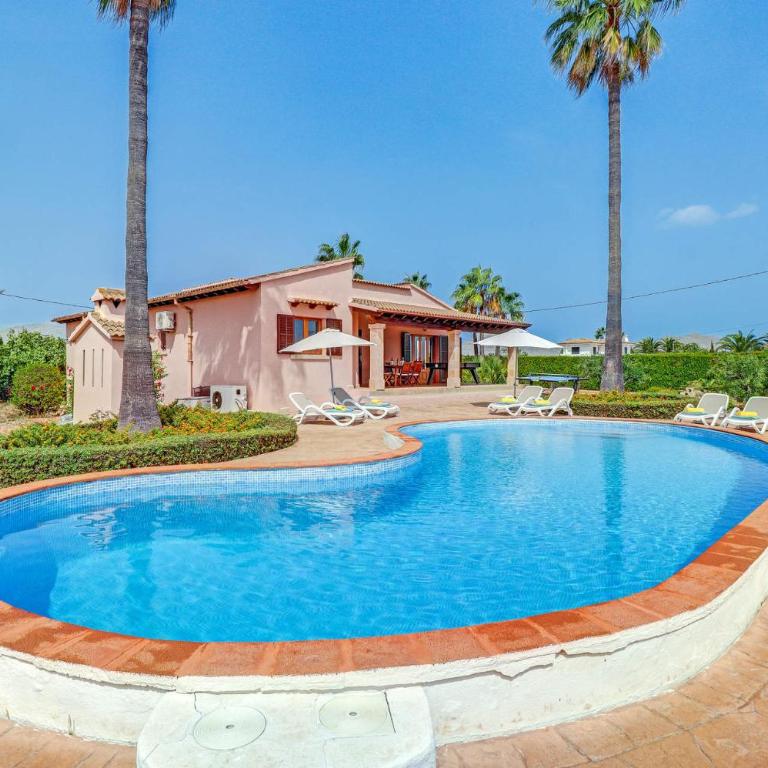 Villa Bauza by Villa Plus - Villa - 2