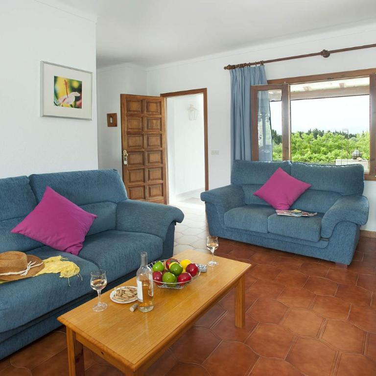 Villa Conxa Bisanyes by Villa Plus - Villa - 24