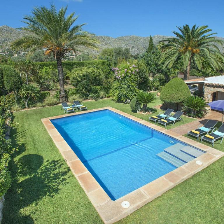 Villa Rafael by Villa Plus - Villa - 2