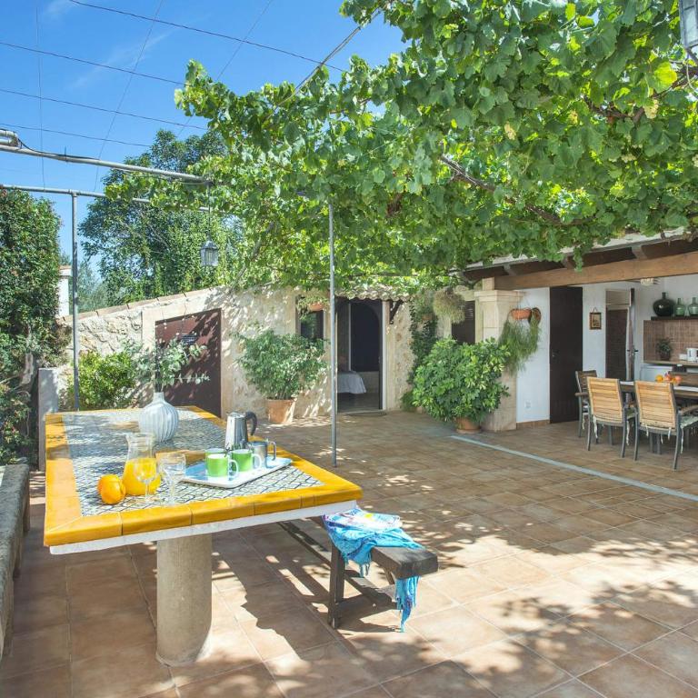Villa Rafael by Villa Plus - Villa - 4