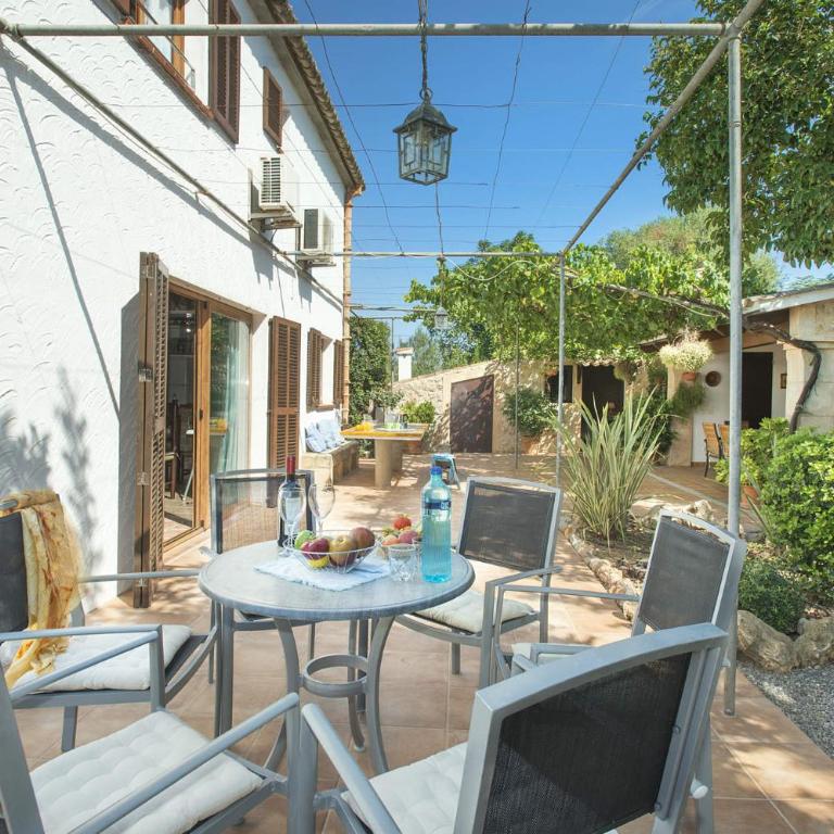 Villa Rafael by Villa Plus - Villa - 20
