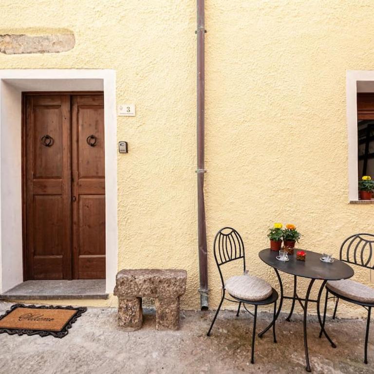 ROMANTIC LOFT WITH JACUZZI IN THE CASTLE - Appartamento con 1 Camera da Letto - 16