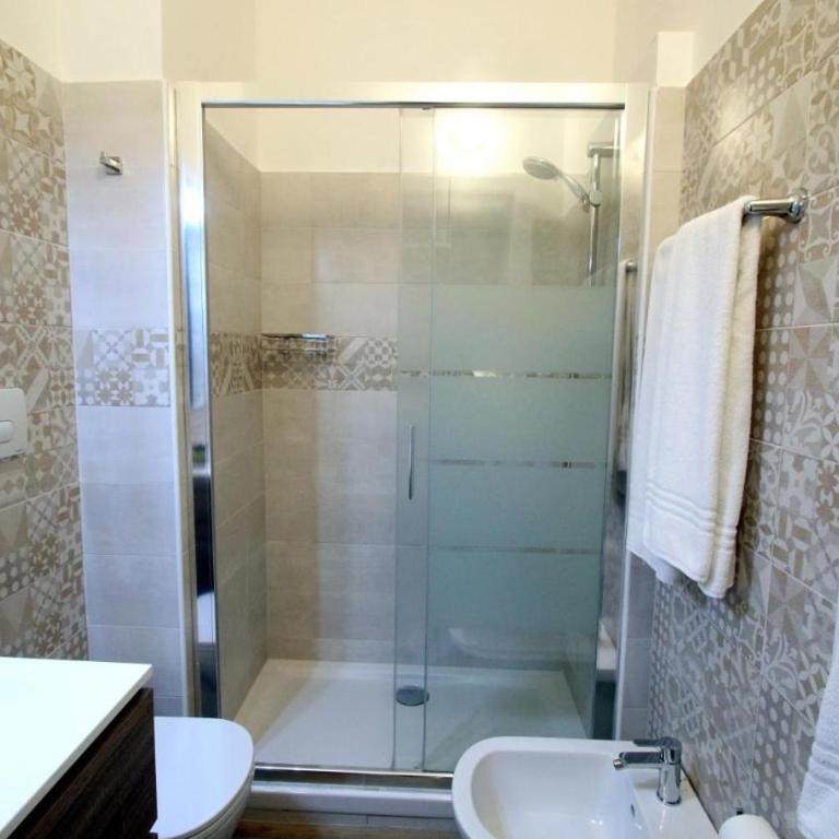 FLORENCE ROOMS67 - Camera Doppia con Letti Singoli - 2