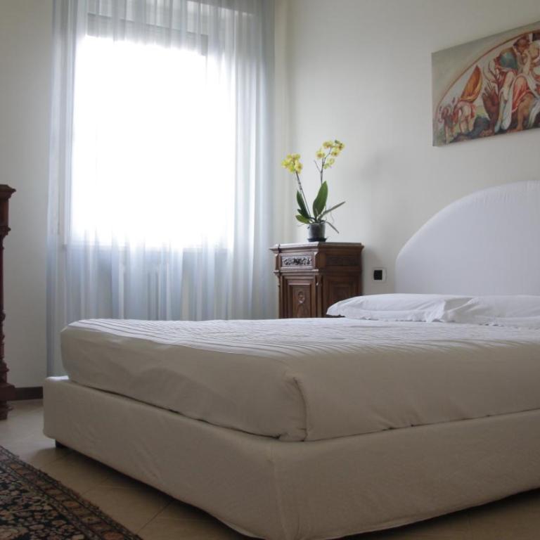 Casa Farinati - Two-Bedroom Apartment - 11