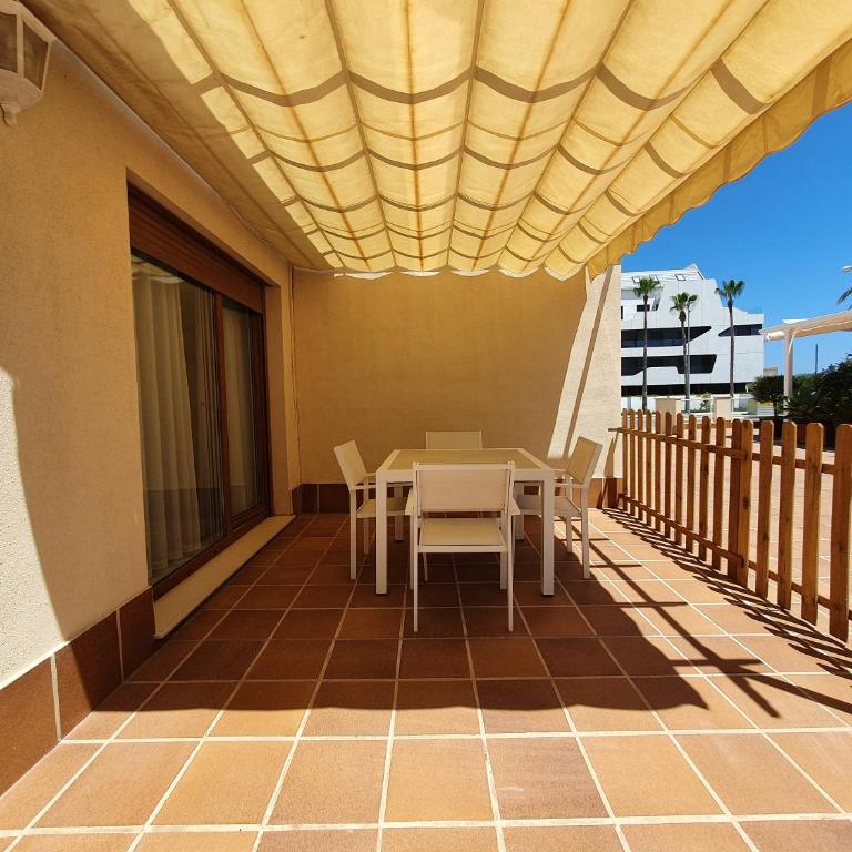 Apartamento en Urbanizacion El Retiro III - Apartamento de 1 dormitorio - 12