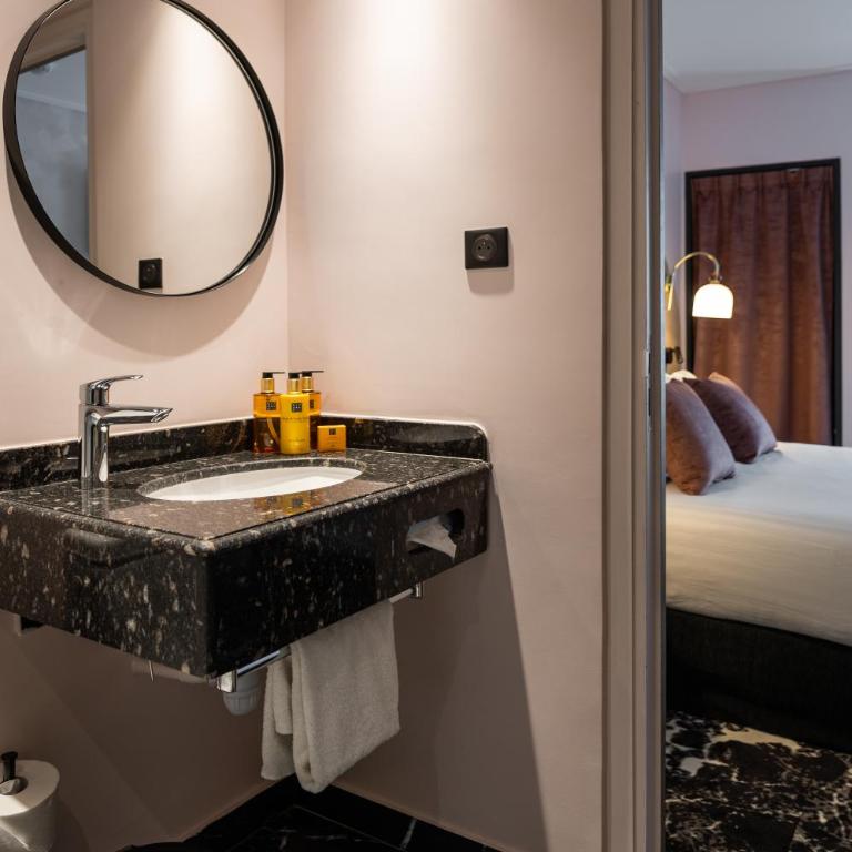 Royal Saint Germain - Chambre Double Confort - 1