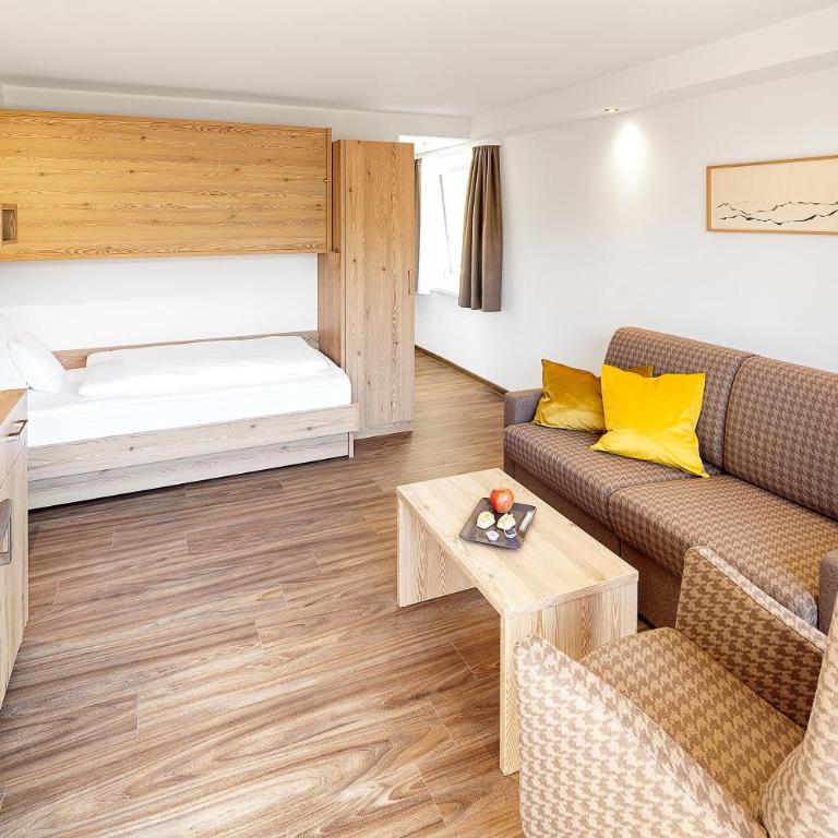 Hotel Kühberg - Familienzimmer mit Bergblick - 3
