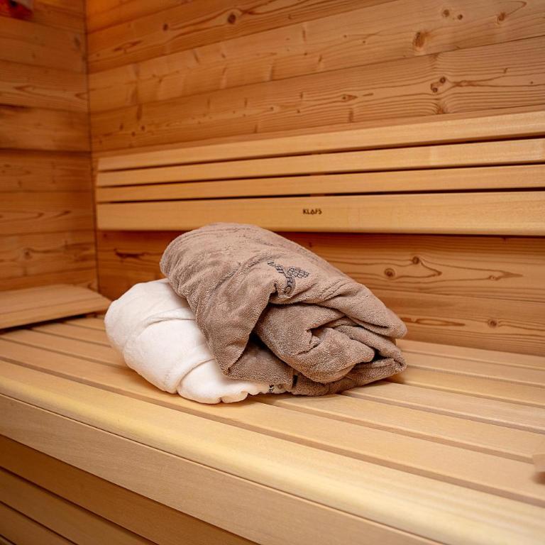 Hotel Kühberg - Superior Doppelzimmer mit eigenem Spa - 2