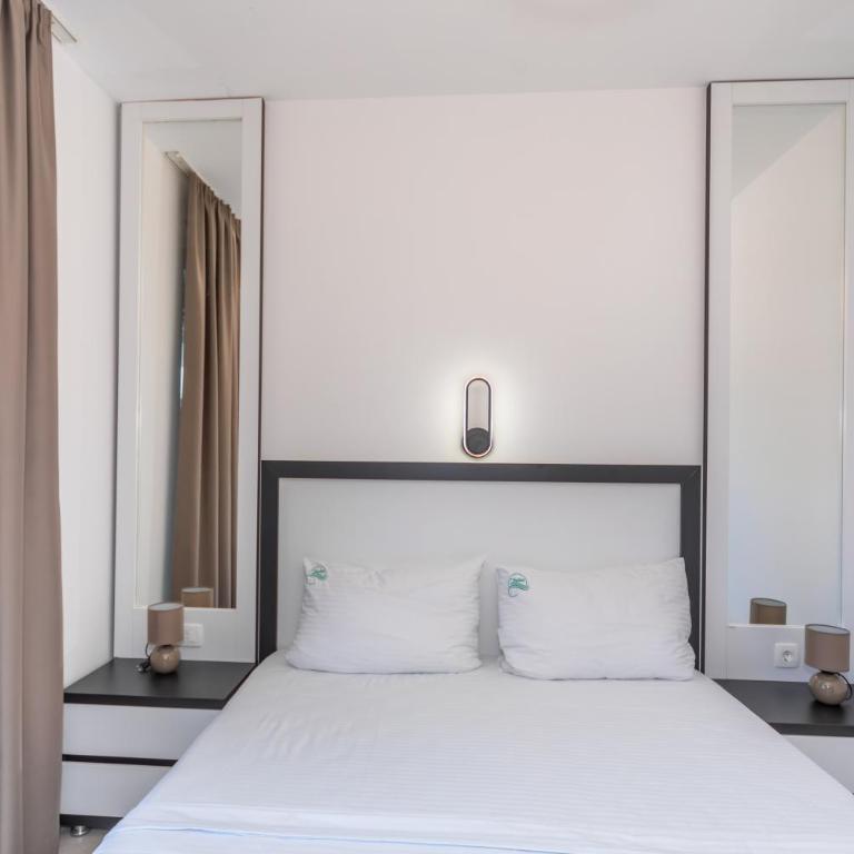 Zodea Apartments - Studio - 19