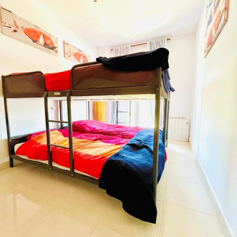 Precioso piso en Vistahermosa con piscina y garaje - Apartamento de 3 dormitorios - 13