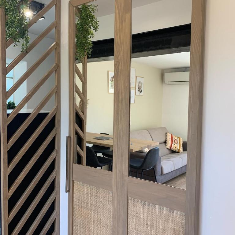 A l'ombre de l'Olivier Spacieux Clim Parking Cosy - Appartement 1 Chambre - 45