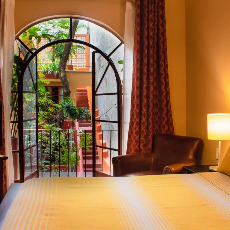 The Red Tree House - Habitación Doble con vistas al jardín - 3