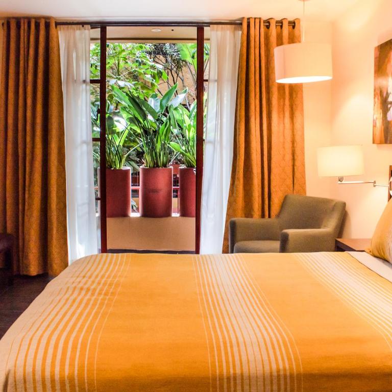 The Red Tree House - Habitación Doble con vistas al jardín - 5
