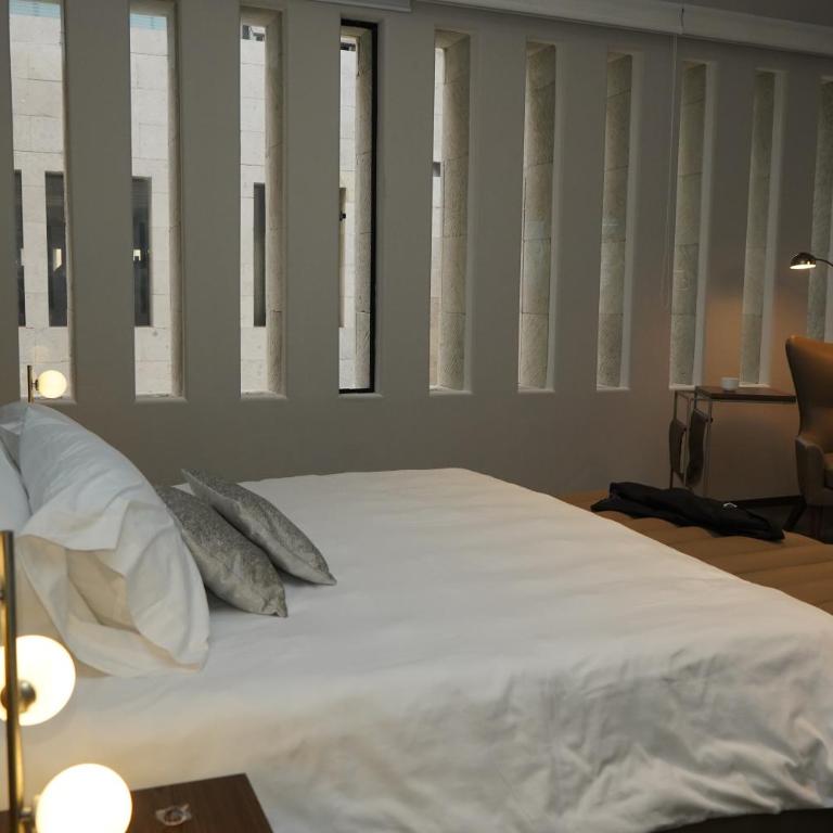 Antigua Hotel Boutique - Deluxe King Suite - 4