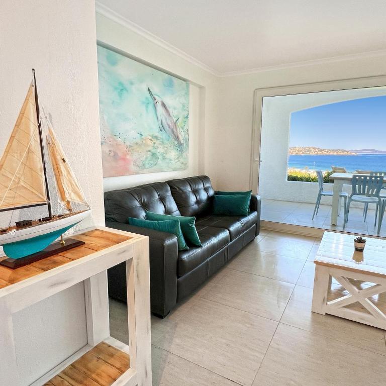 Puerto Velero Primera Línea Primer Piso con Jardín, Piscina y Playa! 7pax - Two-Bedroom Apartment - 23