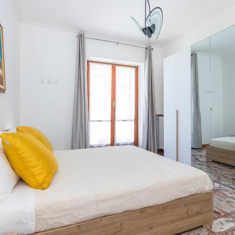 MERCADANTE FAMILY APARTMENT - Two-Bedroom Apartment - 24