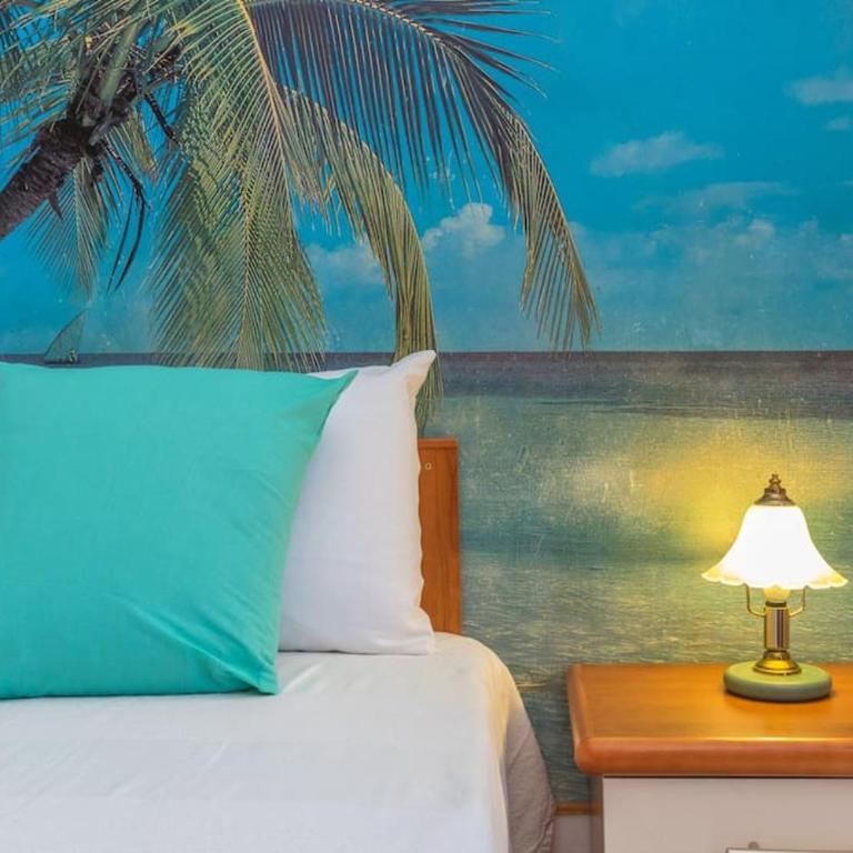 MERCADANTE FAMILY APARTMENT - Two-Bedroom Apartment - 23