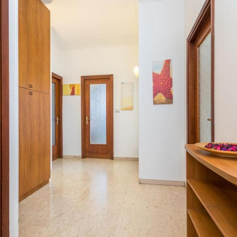 MERCADANTE FAMILY APARTMENT - Two-Bedroom Apartment - 13