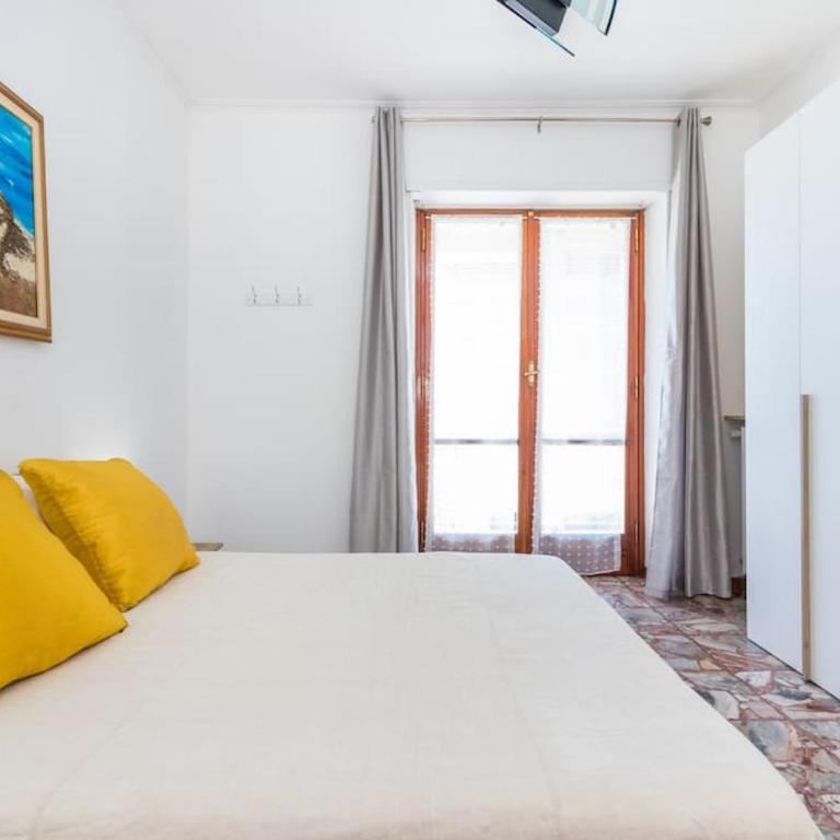 MERCADANTE FAMILY APARTMENT - Two-Bedroom Apartment - 5
