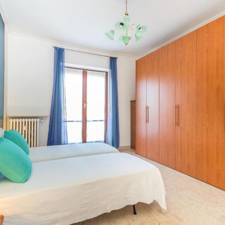 MERCADANTE FAMILY APARTMENT - Two-Bedroom Apartment - 12