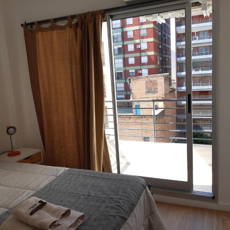 BELGRANO LUMINOSO Y AMPLIO DEPARTAMENTO - Apartamento de 1 dormitorio - 4