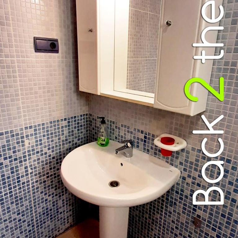 Duplex espacioso, tranquilidad, barbacoa y supermercado al lado - Casa de 2 dormitorios - 38