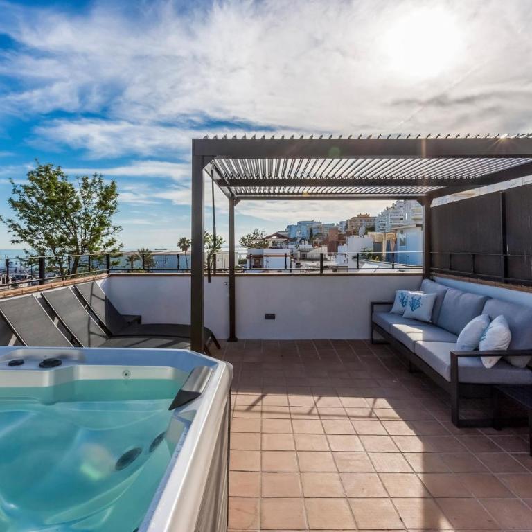 Gorgeous Home In Marbella With Kitchen - Casa Vacacional de 3 dormitorios - 2