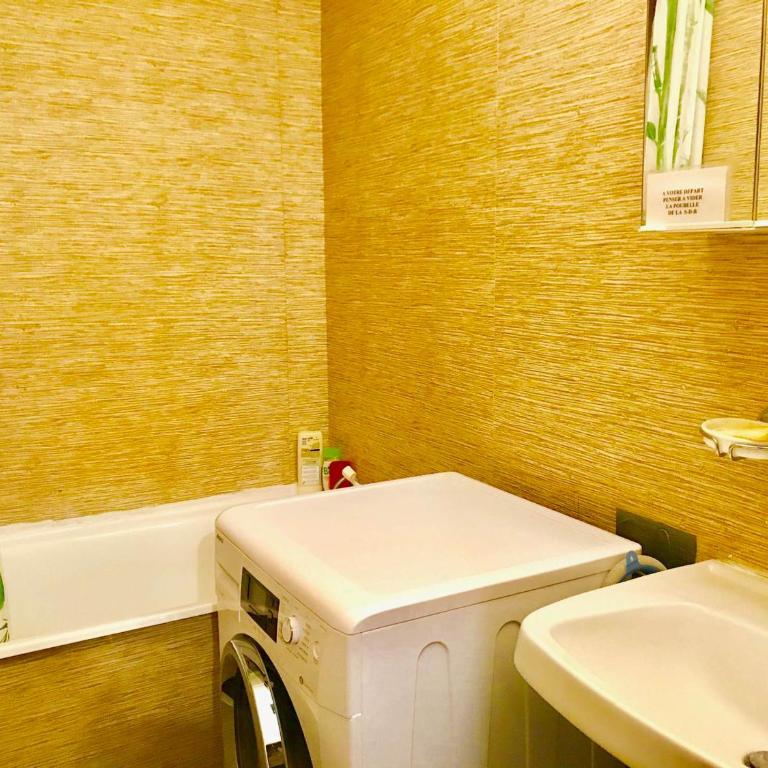 Studio confortable au pied des pistes, balcon, jusqu'à 4 personnes - Studio - 2
