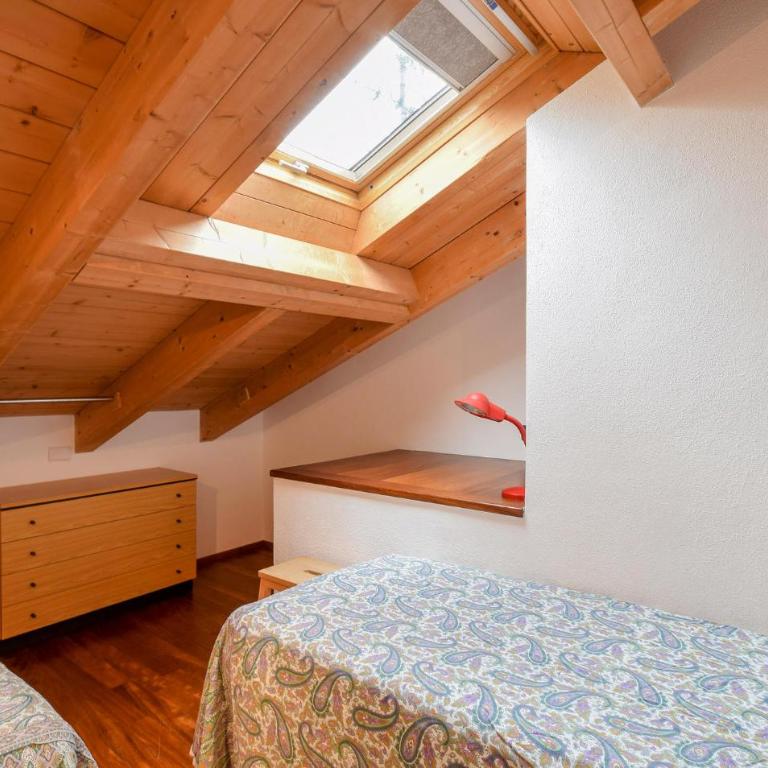 2 Bedroom Cozy Apartment In Moneglia - Two-Bedroom Apartment - 11