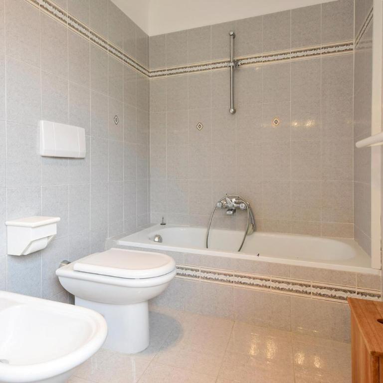 2 Bedroom Cozy Apartment In Moneglia - Two-Bedroom Apartment - 13