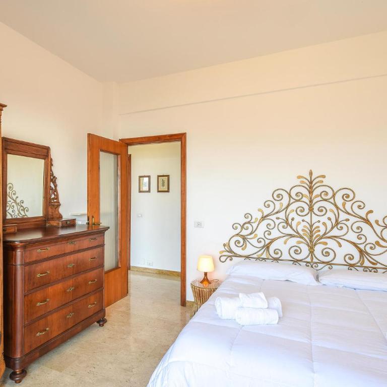 Splendida Casa A Rapallo Con Vista Mare - Casa Vacanze con 3 Camere da Letto - 24