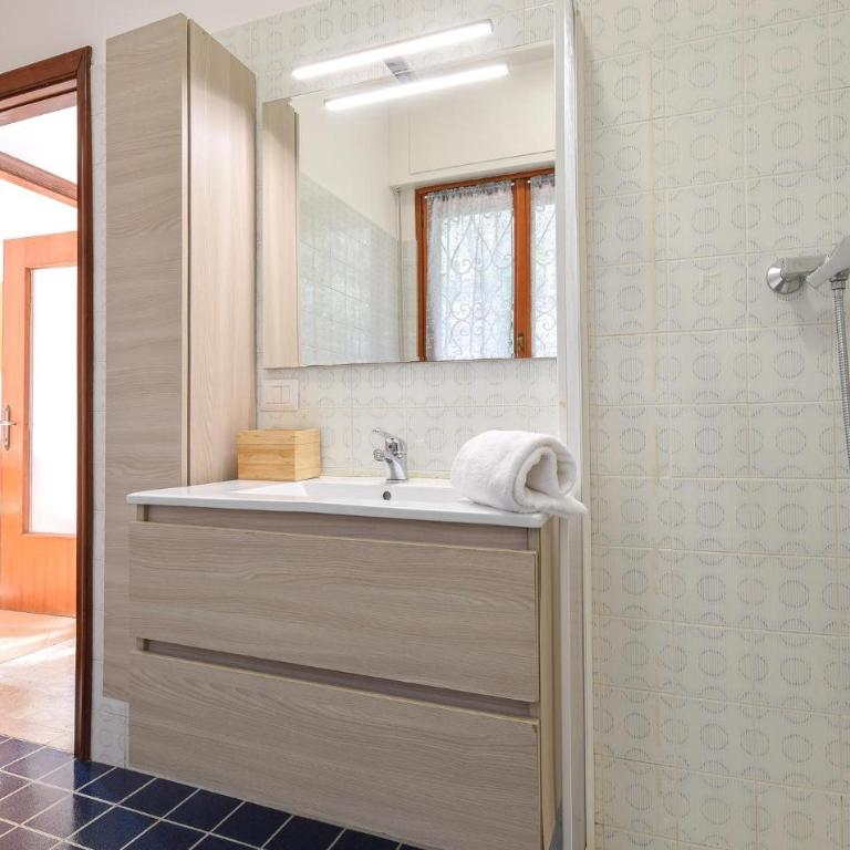 Splendida Casa A Rapallo Con Vista Mare - Casa Vacanze con 3 Camere da Letto - 29