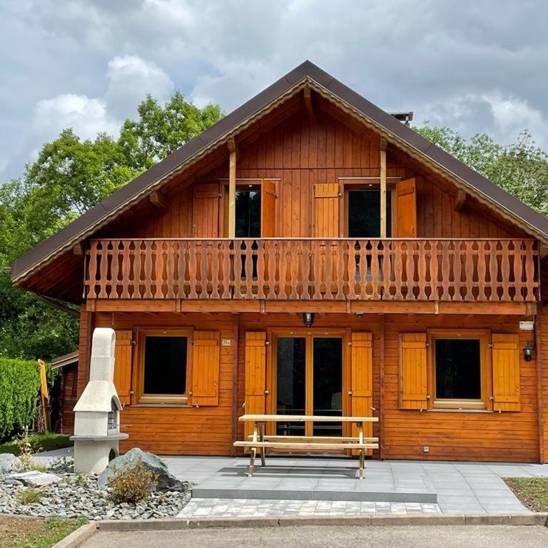 CHALET 6 PERS INDEPENDANT PROCHE CENTRE ET LAC - Chalet 3 Chambres - 1
