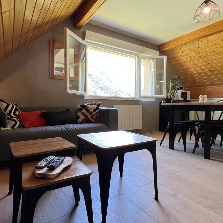 Sur les hauteurs de Cauterets, 2 chambres 5 pers - Apartment with Mountain View - 2
