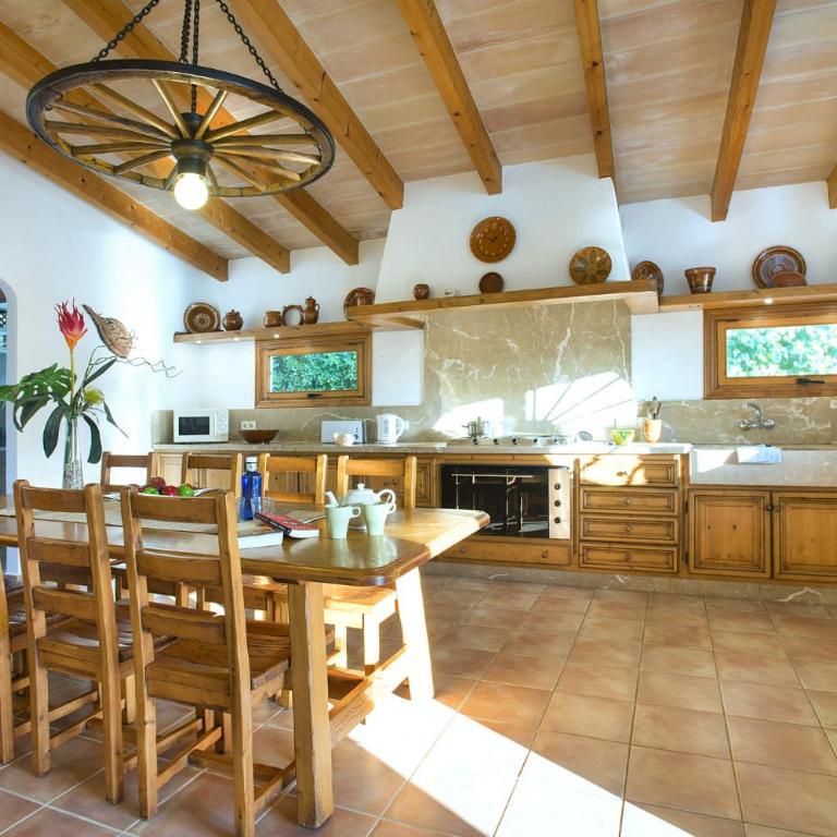 Villa Busqueroles by Villa Plus - Villa - 7