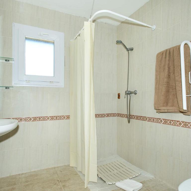 Villa Illa Petita by Villa Plus - Villa - 23