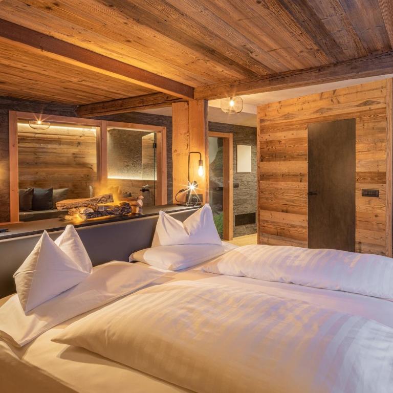 La Roccia Wellness Hotel - Suite Deluxe - 2