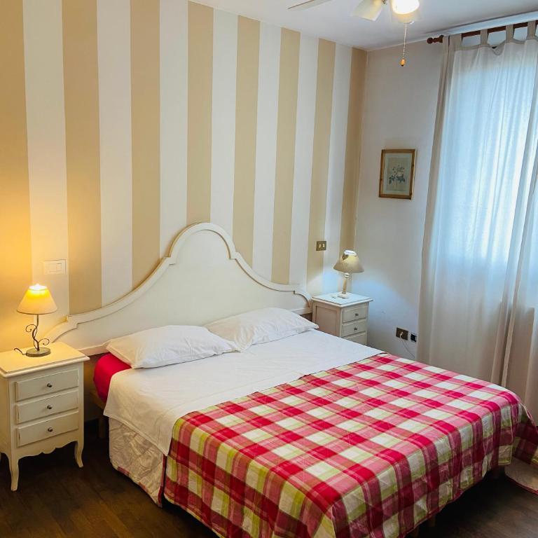 B&B Al Ponte - Camera Matrimoniale/Doppia con Letti Singoli - 3